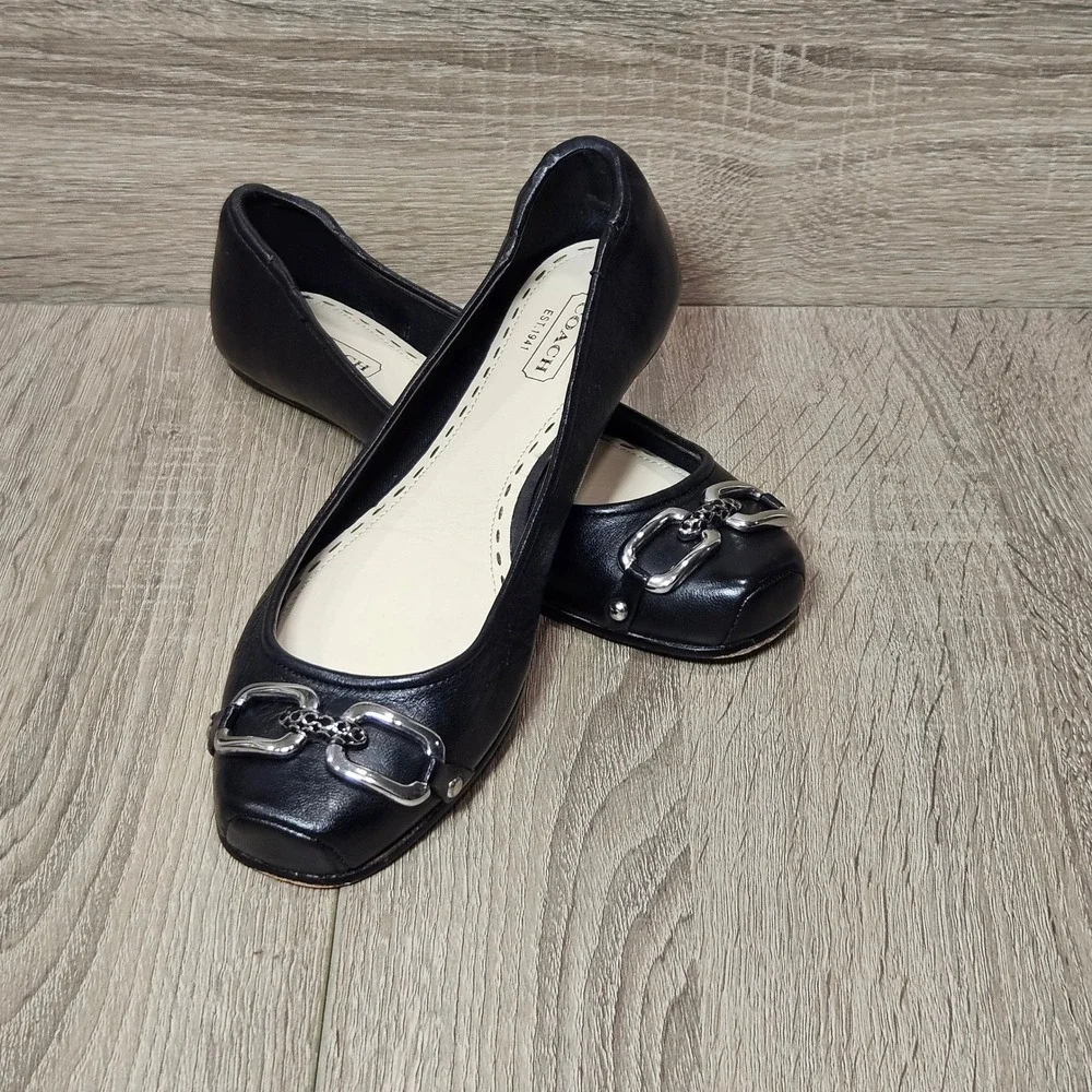Coach Black Leather Square Toe Ballet Flats Silver Chain Link Buckle Detail 7.5B